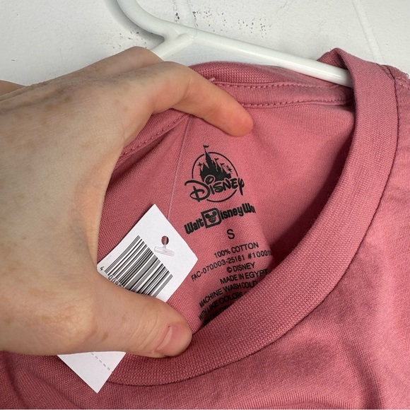 NWT Disney Parks 2024 Minnie Mouse Walt Disney World T-shirt Pink Size Small - Picture 3 of 6